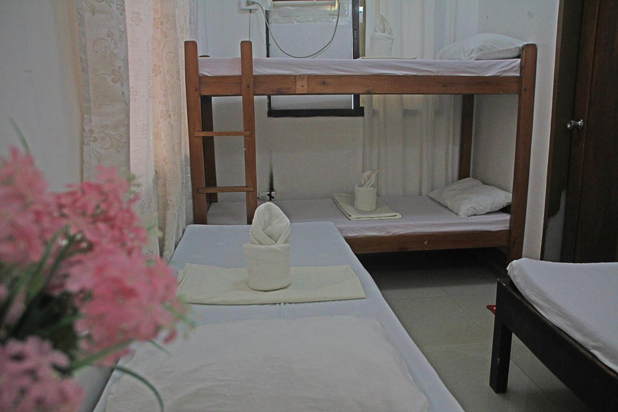 Jodie'S Place Hostel El Nido Exterior photo
